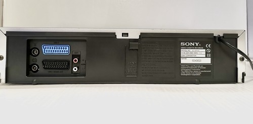 Reproductor grabadora de casete de video Sony SLV-SE720 HDMI VHS 6 cabezales - Imagen 12 de 12