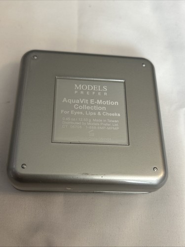 Models Prefer AquaVit E-Motion Collection Palette Eyes eyeshadows Lips cheeks - Picture 7 of 11