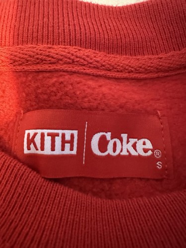 100% Authentic Original Kith x Coke Coca Cola Polar Bear Crewneck Size S - Picture 4 of 8