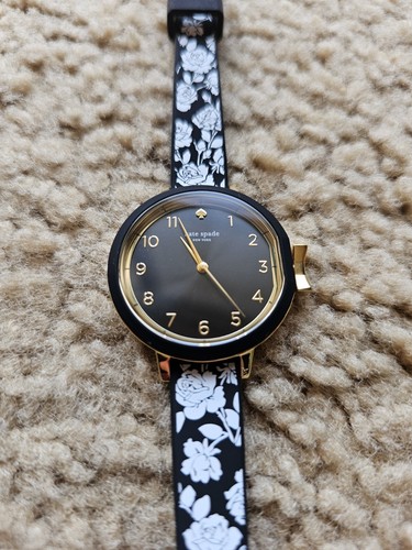 Kate Spade Live Colorfully Analog Watch KSW1476, Batteries Not Included - Picture 7 of 15