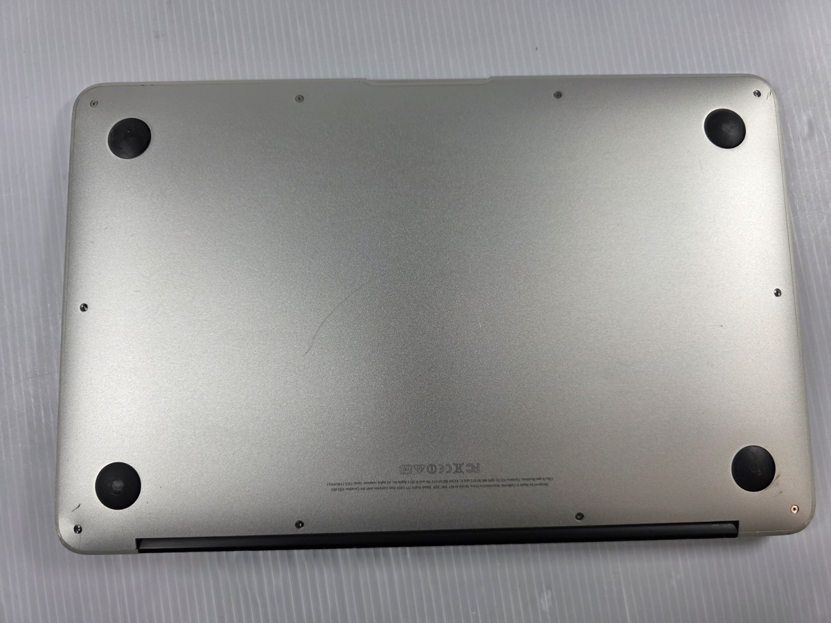 、2013MacBook Air 11 inch i5 4GB 121GB MacBook Air (11-inch, Mid 2013) - Technical Specifications