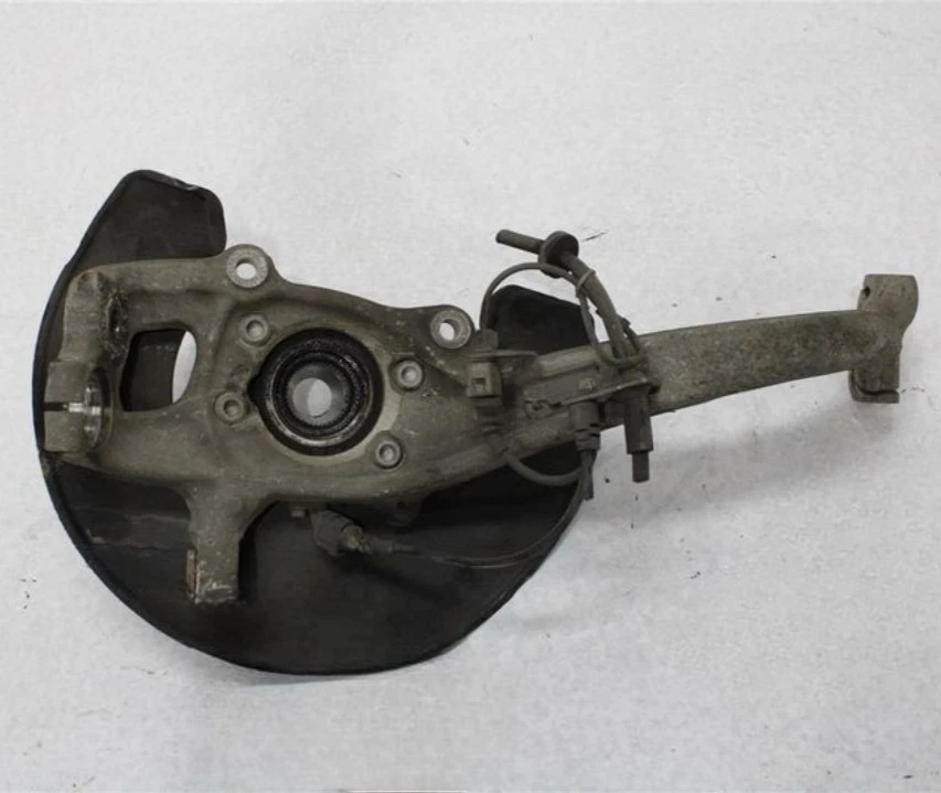 2013-2016 Audi A4 Front Left Driver Spindle Knuckle Cobapress Assembly Oem - Image 2 of 4
