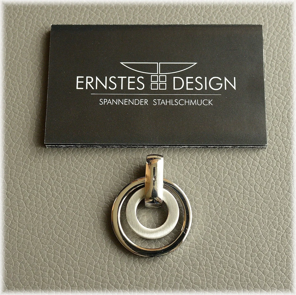 Ernstes Design Anhänger und Armband Edelstahl gebraucht - Bild 3 von 4