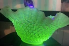 Vintage Fenton Emerald Green Opalescent Hobnail Ruffled Uranium Bowl Beautiful!