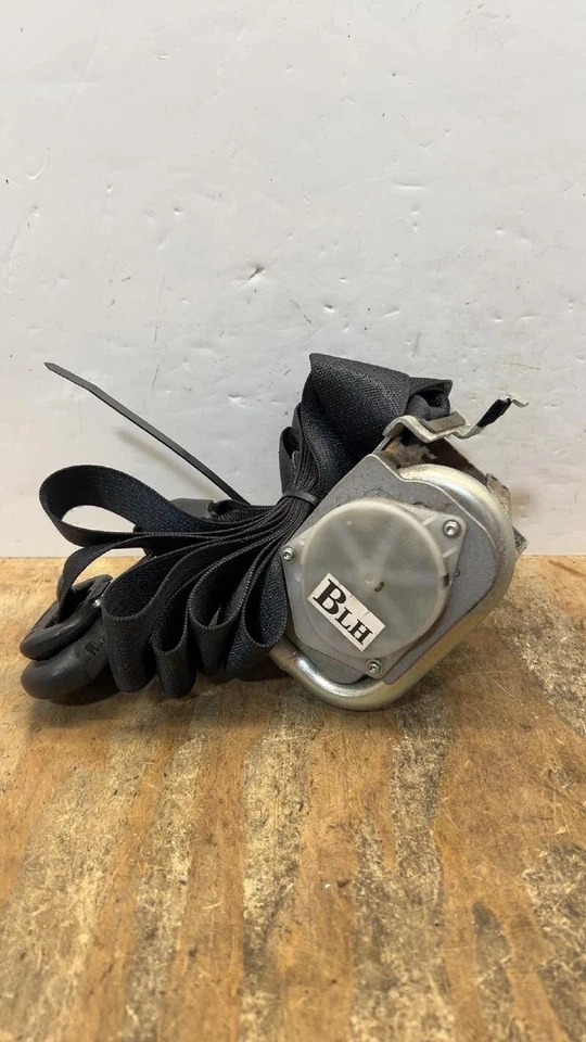 2005-2006 Ford Mustang Coupe Left Front Driver Seat Belt Retractor Black OEM Foto 4 de 4