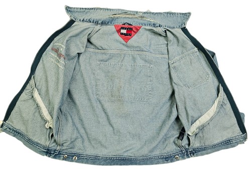 HOT VTG Men TOMMY HILFIGER DETROIT FLAG PATCHED EMBROIDERED Denim JACKET Jeans L - Picture 13 of 18