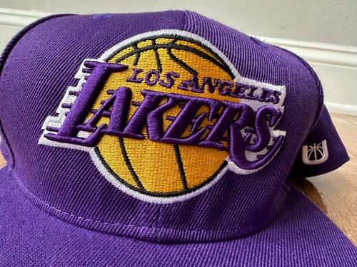 New Era Los Angeles Lakers 9FORTY Youth Snapback Hat Adjustable Sz - Purple - Picture 2 of 3