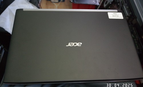Acer Aspire A517-51 17.3 Zoll - Core i5 7th Gen. - 256GB SSD und 1TB HDD/ 12GB - Bild 2 von 16