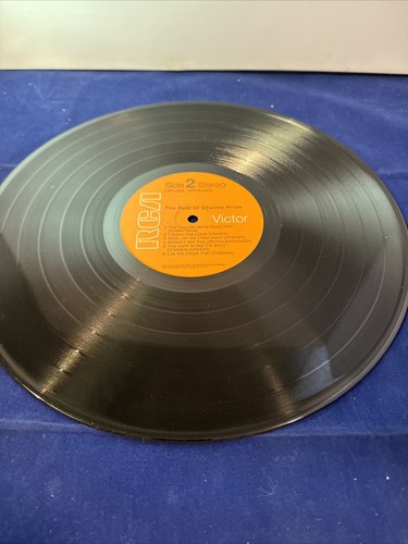 The Best of Charley Pride - Let the Chips Fall - 33 RPM Vinyl Record Vintage - Picture 15 of 16