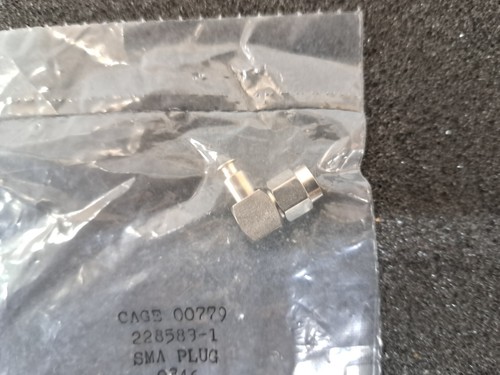 New, AMP/Tyco, 228583-1, CONN SMA PLUG R/A 50 OHM CRIMP - Picture 2 of 3