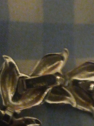 Signed Crown Trifari Vintage Choker Necklace - Picture 2 of 3
