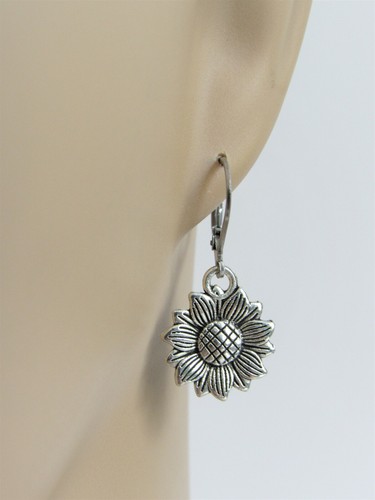 Sunflower Personalized Gift Box, Sunflower Necklace, Bracelet, Earrings & Candle - Picture 5 of 9