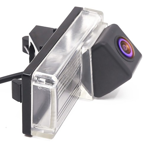 Car Rear View Camera Parking Camera For Toyota Land Cruiser LC100 2.9cm*6.7cm - Picture 5 of 6
