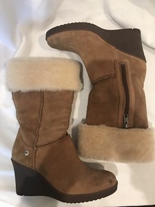 ugg wedge boot