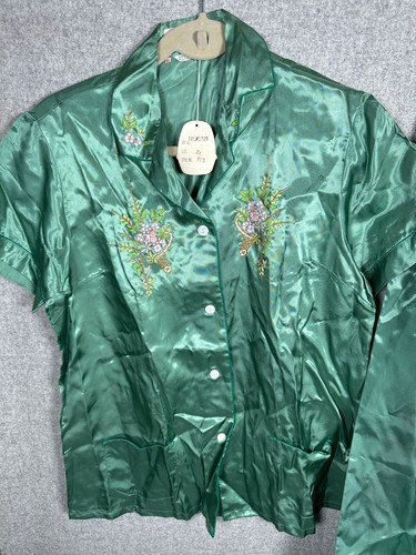 New Vintage Longevity Green Satin Chinese Pajama Set Large Embroidered Top Pants - Picture 2 of 13