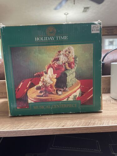 Holiday Time Santa Music Box Getting Foot Massage Vintage 5 Inches Tall Dept 18 - Picture 11 of 11