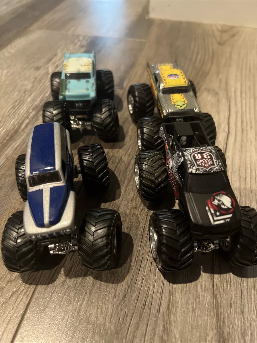 Hot Wheels Racing #4 Monster Jam Truck