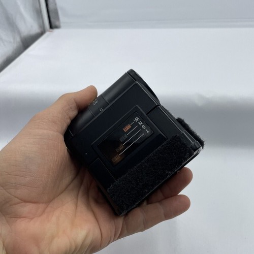 Nikon SB-16 Flash Speedlight Camera External Flash For parts == - Picture 18 of 18