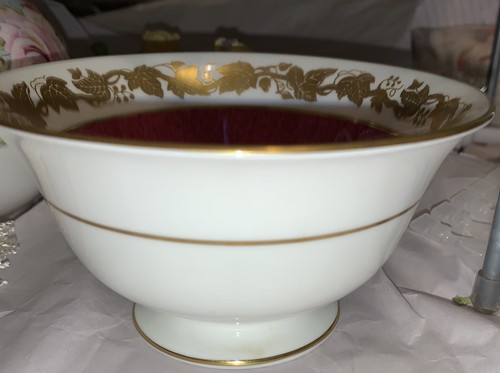 wedgwood Bowl # 3994. - Picture 9 of 9