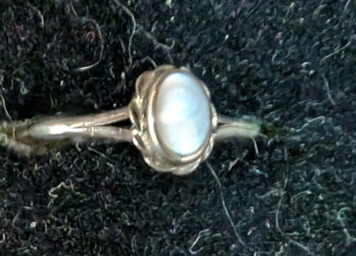 Vintage Sterling Silver with finer twisted wire Pink MOP Split Ring size 5 - 8 - Picture 2 of 10