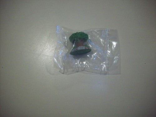 Disney Parks Collector Packs ~ Series 5 Animal Kingdom Tree of Life ~ Sealed - Picture 2 of 2