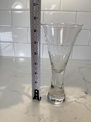 Home Essentials METROPOLIS Champagne Flute Glass- Etched Vertical Dots - Picture 7 of 11