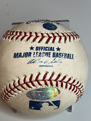 DEREK JETER Signed 2004 Game Used Baseball w/ 2 HR Inscription - STEINER YANKEES - Picture 3 of 6