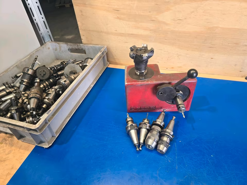 Nikken/Mimatic BT30 Werkzeugaufnahmen+Montagebock - Bild 2 von 13