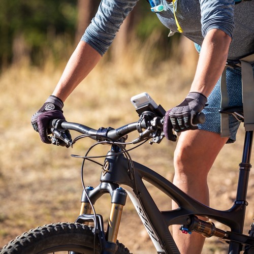 Support de barre rotatif pour smartphone Nite Ize Squeeze - Noir - Photo 5 sur 7