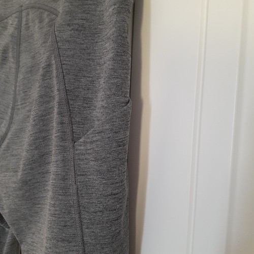 Athleta Ultimate Stash Pocket 7/8 Tight Gray Size M - Picture 7 of 11