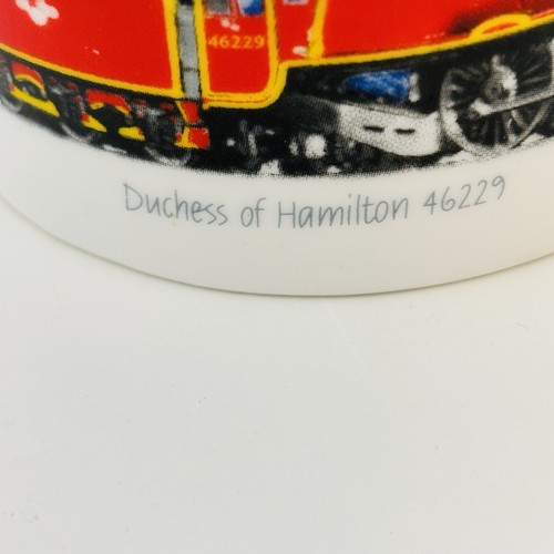 2 x Classic Trains Mugs, Fine China, Leonardo Collection, Excellent Condition. - Picture 3 of 9