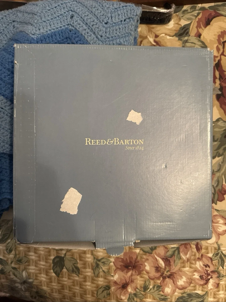 Tigela quadrada de cristal Reed & Barton SoHo – 10x10” - NUNCA USADA AINDA TEM ADESIVOS - Imagem 2 de 4