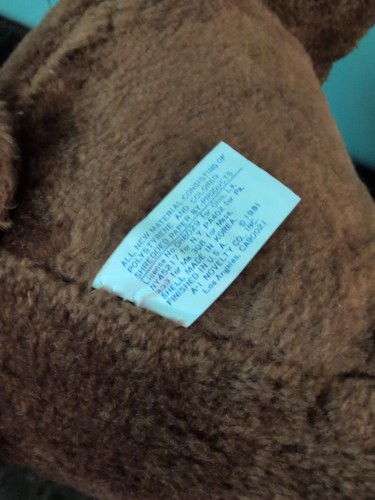 Vtg Teddy Bear A & L Novelty Co. Brown Bear Plush Shredded Paper Filled 1981  - Picture 6 of 9