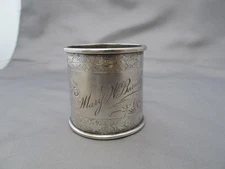 Fine Large COIN SILVER NAPKIN RING-Engraved Pattern-Mary W. Barnsley-Mark S 114