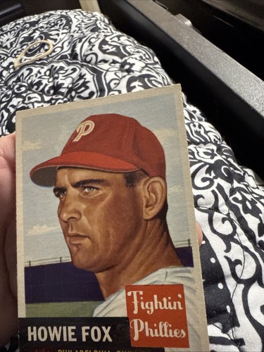 1953 Topps Howie Fox #22 Fightin Phillies Pitcher - Picture 2 of 15