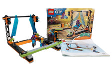 LEGO® CITY STUNTZ - HINDERNIS STUNTCHALLENGE SET, 60340 🟢