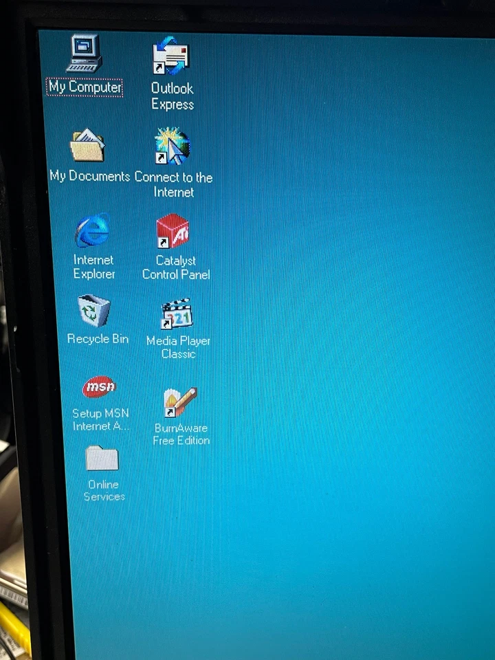 IBM ThinkPad A31 Windows 98SE w/ USB Support DVD-ROM + FDD 30GB Serial Parallel - Image 4 of 4