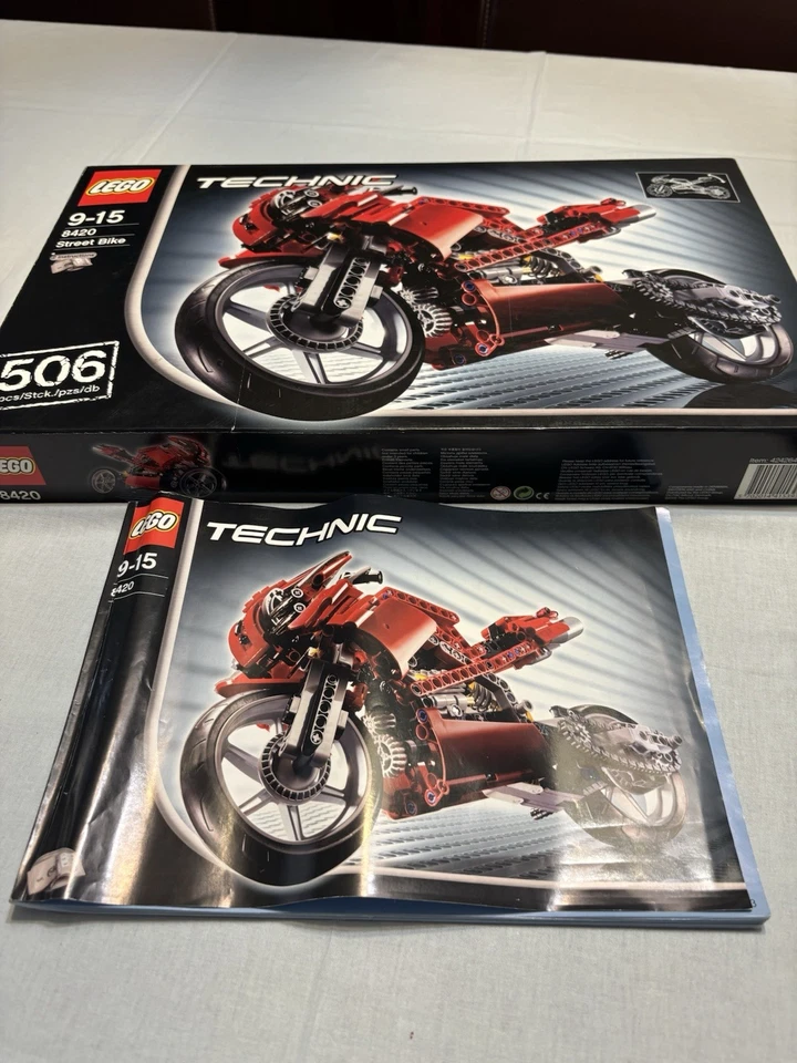 LEGO Technic 8420 Street Bike, foto 2 di 5