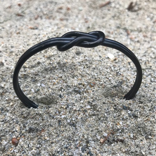 Damen Edelstahl Love Tie The Knot Manschette Armreif Armband verstellbar (schwarz) - Bild 3 von 5