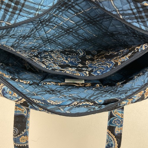 Vera Bradley Laptop Messenger Bag Windsor Navy Quilted Travel Tote NWOT Style - Picture 9 of 12