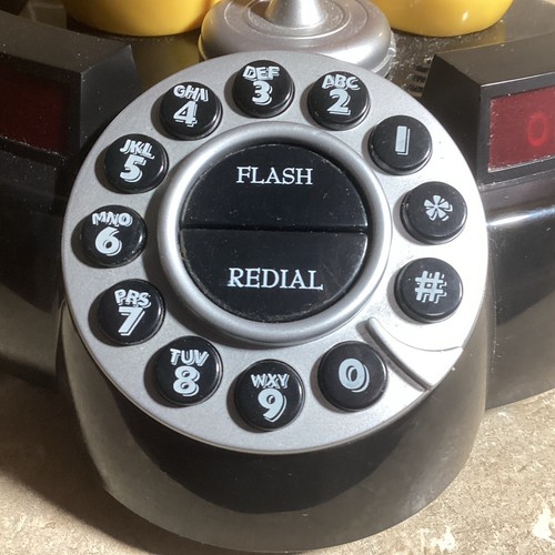 Vintage Disney Mickey Mouse animiertes Drucktastentelefon - bewegt, spricht 13" groß - Bild 8 von 9