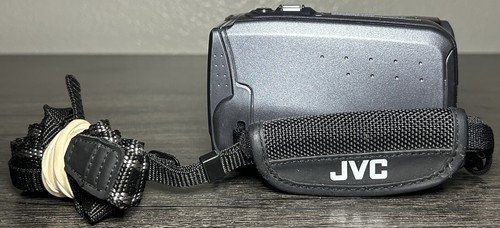 *PLEASE READ* JVC Mo. GR-DA30U Digital Video Camera Camcorder 30x Optical Zoom - Picture 5 of 8