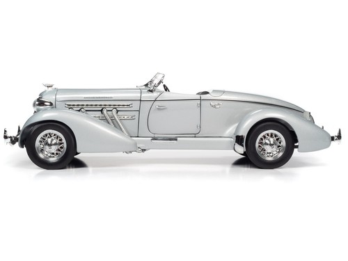 Auto World 1:18 1935 Auburn 851 Speedster - Silver - Limited Edition - Picture 3 of 10