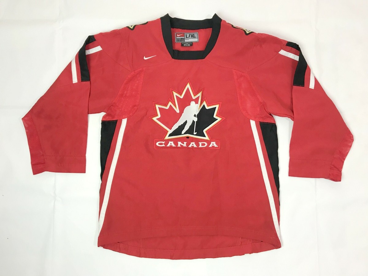 Team Canada 2005/2006/2007 NIKE Home Olympic Sewn Hockey Jersey
