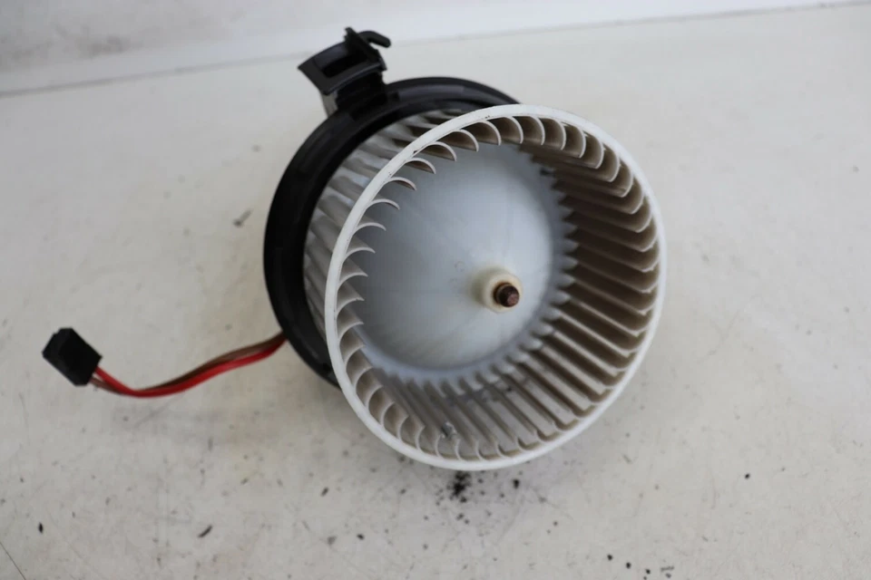 Ventilador de motor soplador calentador aire acondicionado Mercedes Benz SL63 AMG R231 2016 J143 Foto 2 de 3