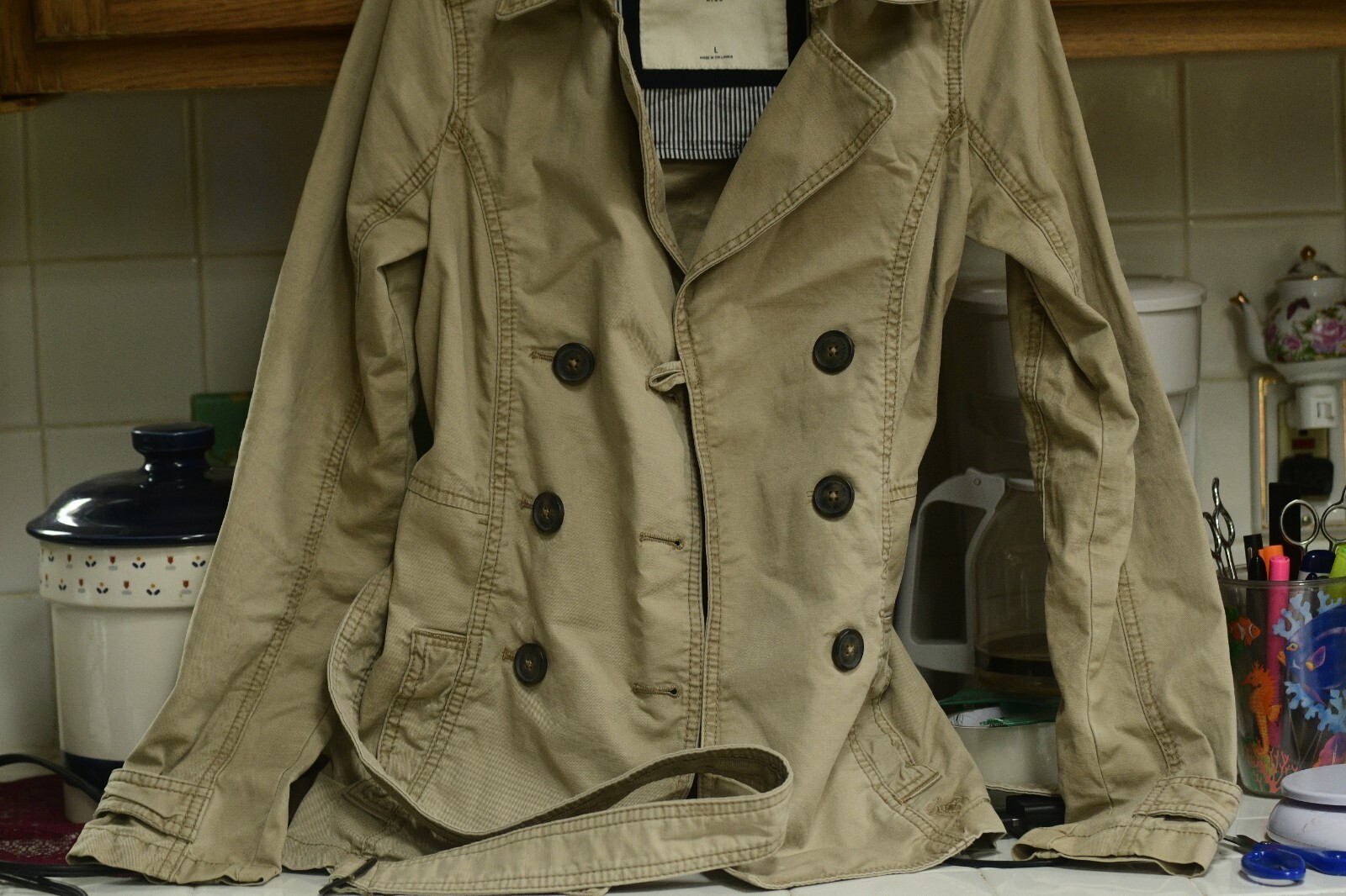 Picture 1 of 6