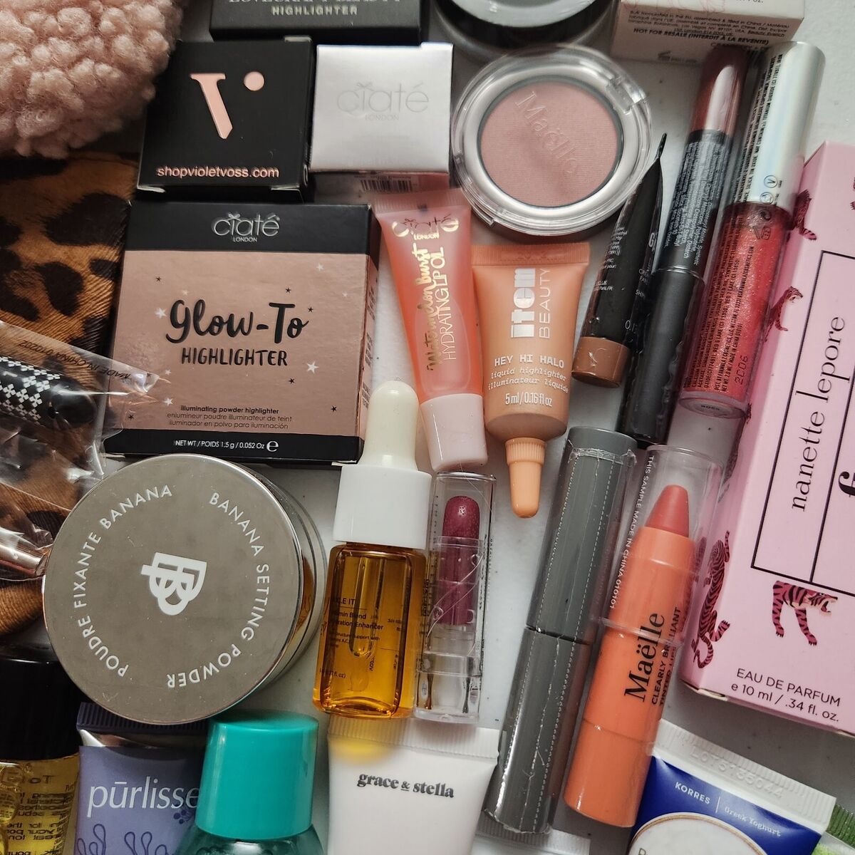 Ipsy Bundle 25+ Pieces Makeup Skincare Deluxe Samples Bags Ipsy Bundle 25+ Pieces Makeup Skincare Deluxe Samples Bags