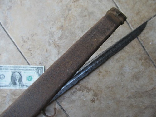 WWII Japanese Bayonet & Scabbard, Battlefield Found, USMC Souvenir, Guadalcanal - Picture 11 of 12