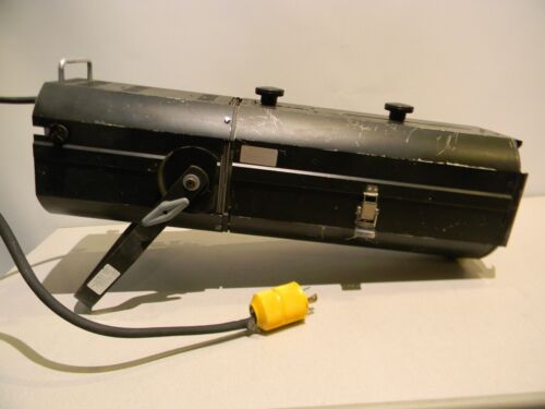 Altman 1KL6-2040Z Zoom Ellipsoidal Theater Stage Light 20° -40° - Picture 3 of 6