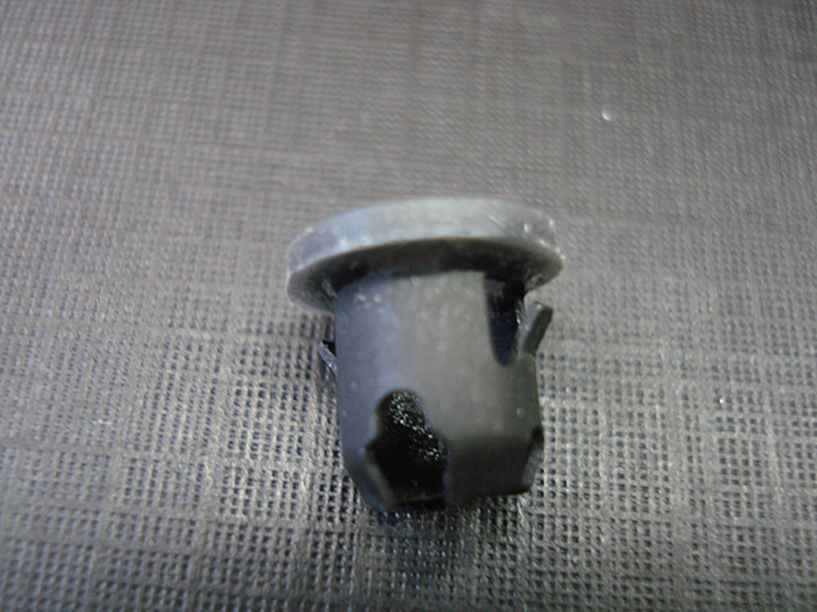 Picture 3 of 4